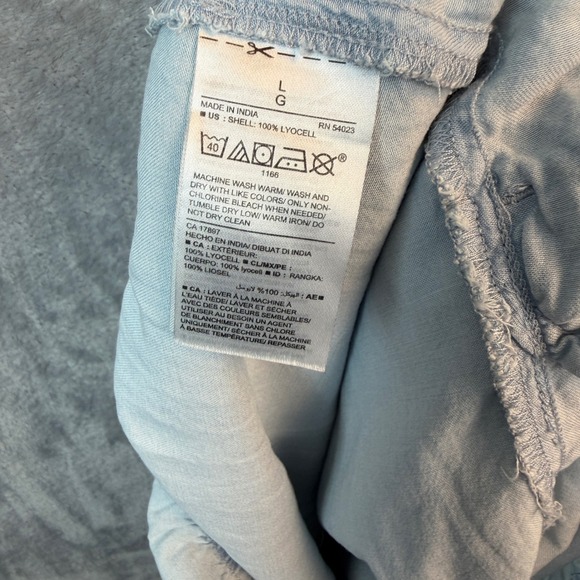 Old Navy Womens Light Wash Chambray Sleeveless Pintuck Button Front Romper Large - Picture 13 of 14